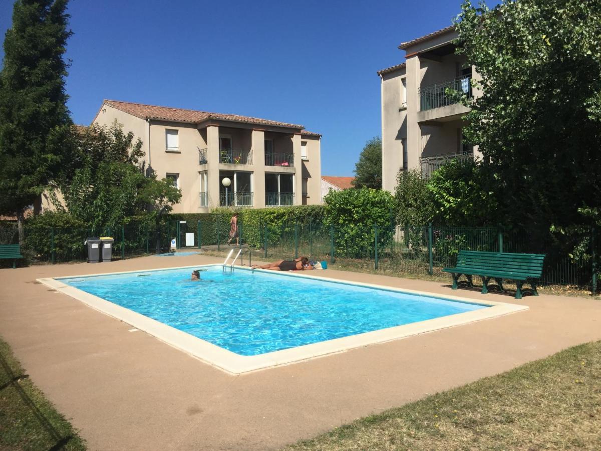 Les Iris Carcassonne Exterior foto